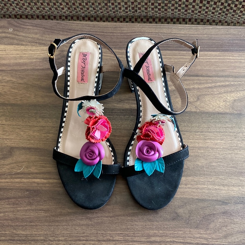 Betsey Johnson Black Sandals with Pink Floral Accents